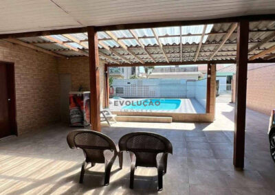 Casa com Piscina, Espaço Gourmet e Suíte Independente no Passa Vinte – Palhoça/SC