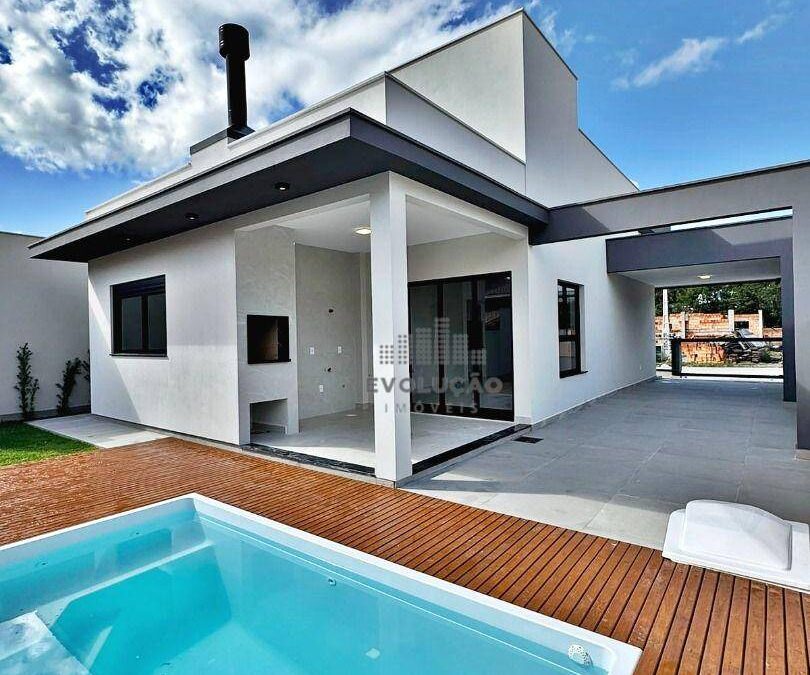 Casa de Alto Padrão Nova com Piscina e Área Gourmet no Bosque São José – Forquilhas
